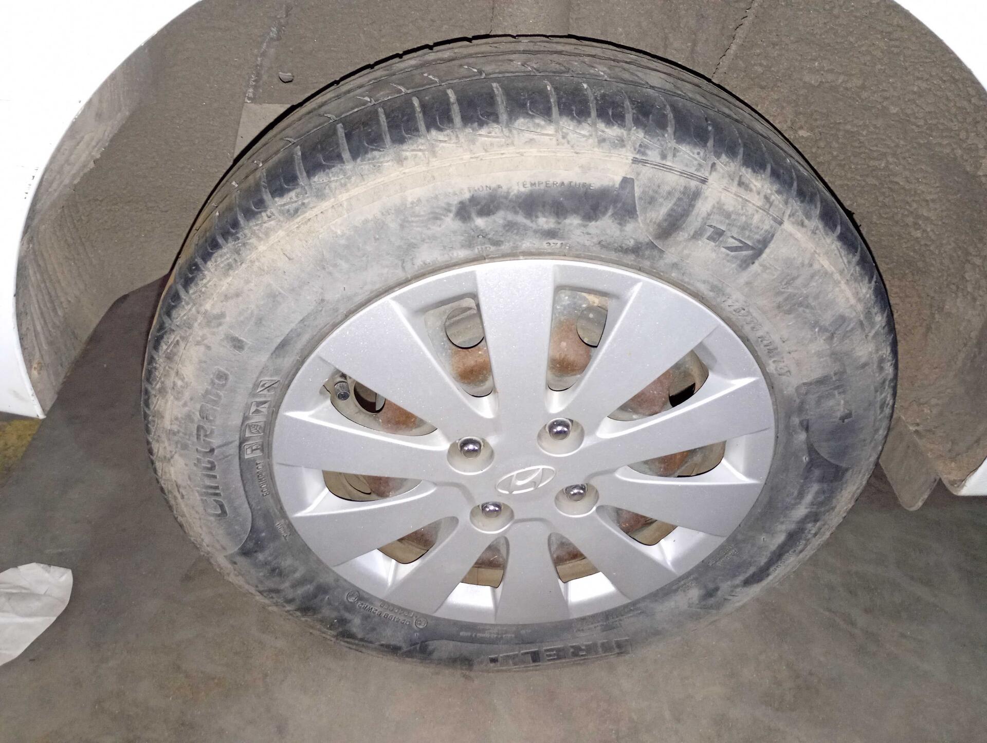 HYUNDAI / HB20 HATCH UNIQUE 1.0 12V MEC FLEX 2018/2019 — foto 33 de 38