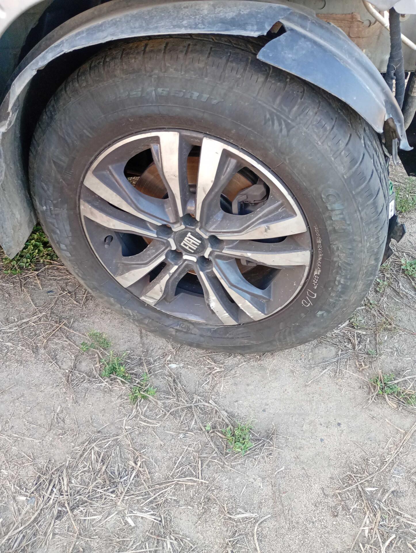 FIAT / TORO FREED T270 AT6 2023/2024 — foto 22 de 40