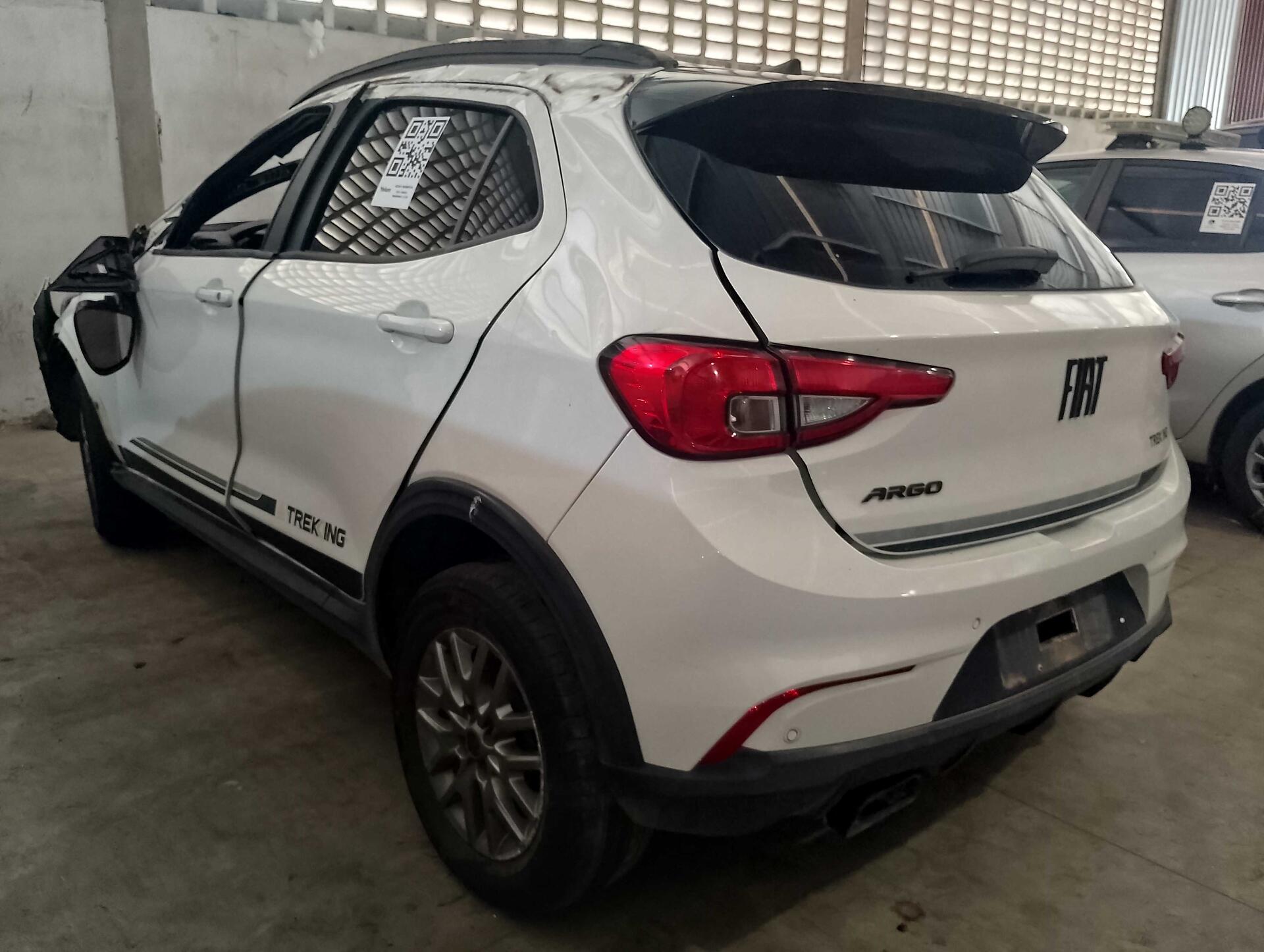 (SUCATA) FIAT / ARGO TREKKING 1.3 2019/2020 — foto 5 de 27