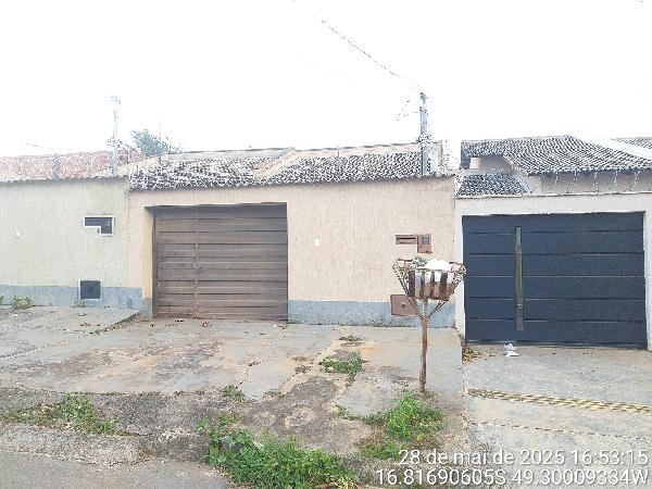 Casa -  74,18 M² Área Privativa, 184,62 m² Área Do Terreno, Vaga Na Garagem - Aparecida De Goiania/go