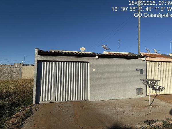 Casa -  52,54 M² Área Privativa, 180 m² Área Do Terreno, Vaga Na Garagem - Goianapolis/go