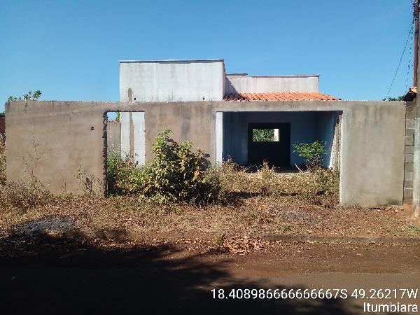 Casa -  87,69 M² Área Privativa, 250 m² Área Do Terreno, Vaga Na Garagem - Itumbiara/go