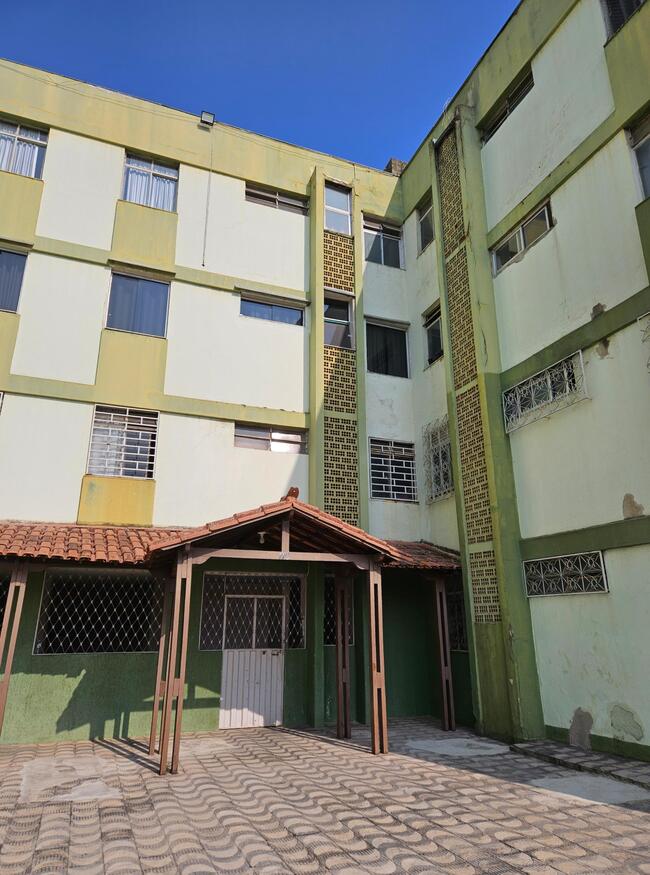 Apartamento 303, Do Bloco A-12 - Conjunto Habitacional Columbia, localizado em Contagem - MG