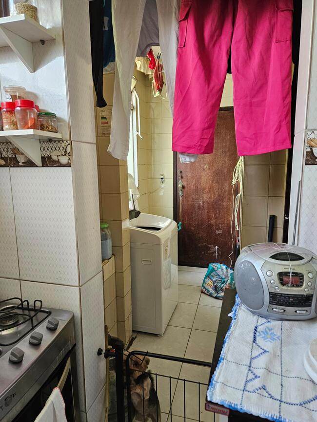 Apartamento 303, Do Bloco A-12 - Conjunto Habitacional Columbia, localizado em Contagem - MG