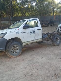 Foto de TOYOTA HILUX CS 2016/17 - VL 187