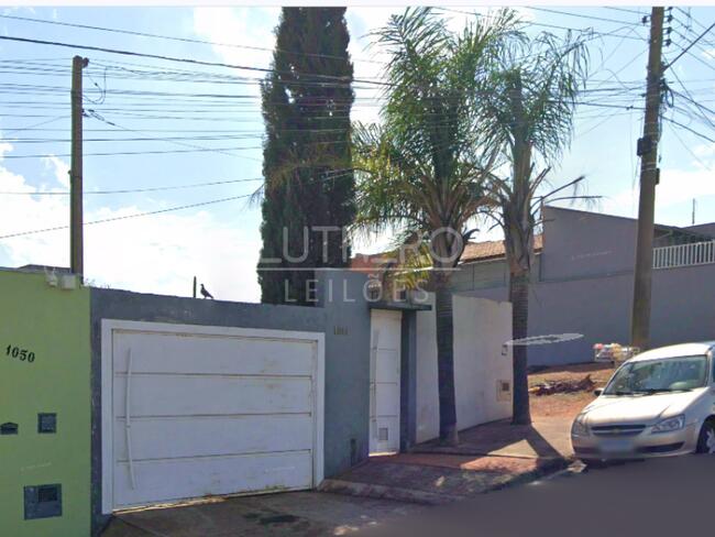 Direitos. Casa, A.t 250m², Jardim Iolanda, Botucatu/sp, localizado em Botucatu - SP, bairro Jardim Monte Mor