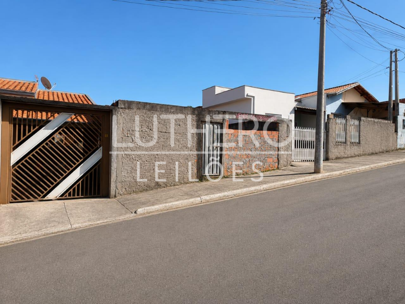 Terreno em leilão em Cesário Lange