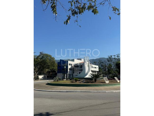 Prédio Comercial, A.t 270m², A.c 772,40m², 3 Pavimentos, Centro, Cubatão/sp., localizado em Cubatão - SP, bairro Centro
