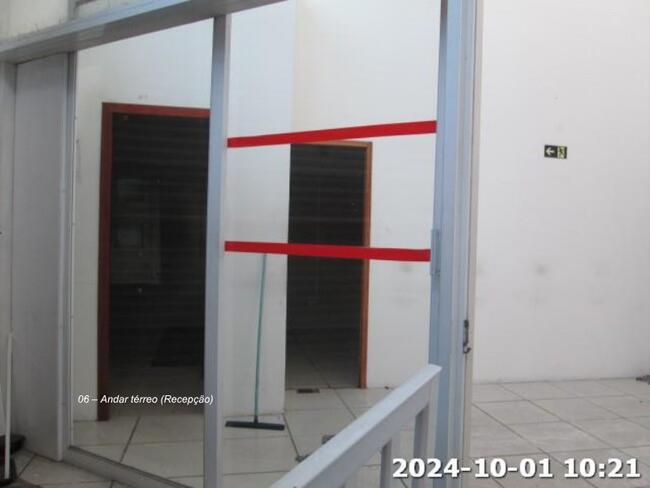 Prédio Comercial, A.t 270m², A.c 772,40m², 3 Pavimentos, Centro, Cubatão/sp., localizado em Cubatão - SP, bairro Centro