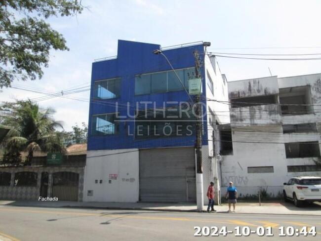 Prédio Comercial, A.t 270m², A.c 772,40m², 3 Pavimentos, Centro, Cubatão/sp., localizado em Cubatão - SP, bairro Centro
