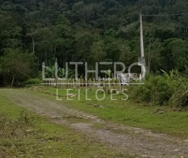 LOTE DE TERRENO, A.T  809,73m², próximo à PRAIA DA MOCOCA, Lot. MAR VERDE II, CARAGUATATUBA/SP