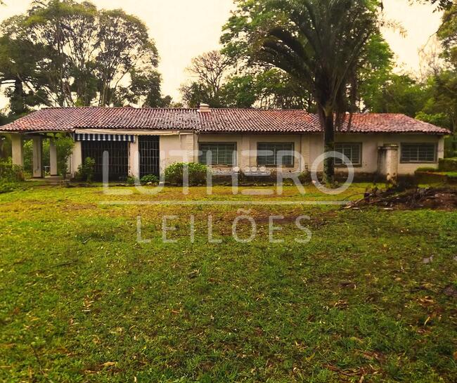 IMÓVEL RURAL com A.T 307.802m², com 4 suítes, com piscina, lago 3 casas de caseiro, Biriça e Campo Novo, Bragança Paulista/SP