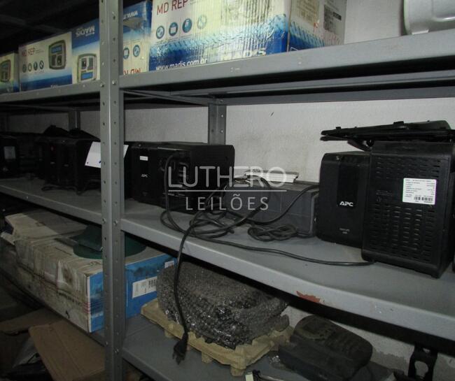 23 Nobreaks Diversos