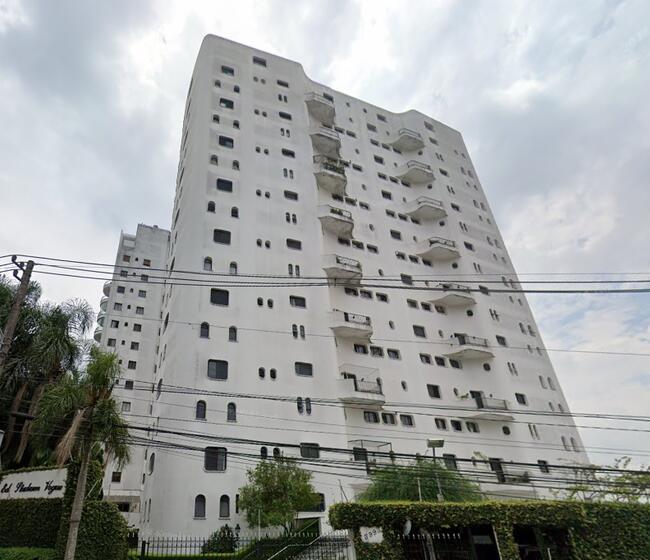 APTO nº 54 do Edif. Studium Vogue, duplex, A.U 243,31m², 2 vagas de garagem, Morumbi, SP/SP
