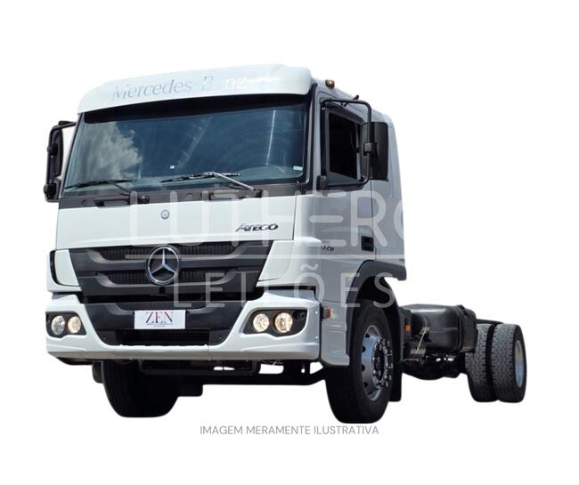 MERCEDES BENZ ATEGO 2425, 2011/2011, Branco, Diesel.
