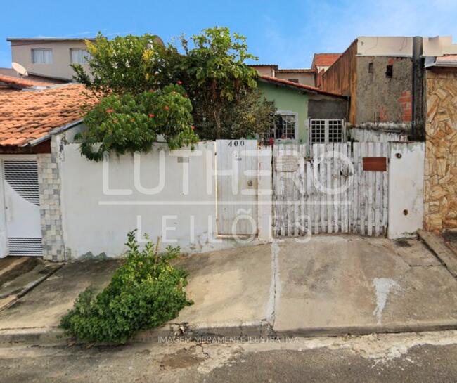 50% de uma CASA A.T 131m², A.C 36,80m², Jardim São Conrado,  TATUI/SP