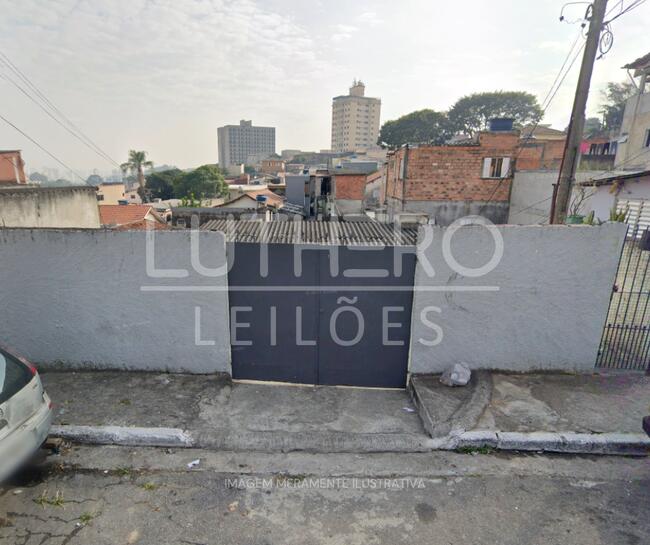 50% de Terreno com A.T 350 m², A.C 193m²  e 5 Residências Construídas, Americanópolis, SP/SP