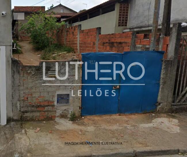 CASA. A.C 109,09m², A.T 250m², MOGI DAS CRUZES/SP