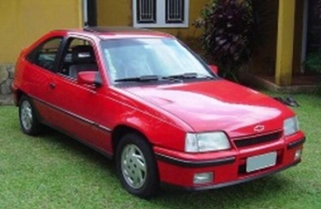 GM/KADETT GL, 1994/1994, Vermelha, Álcool.
