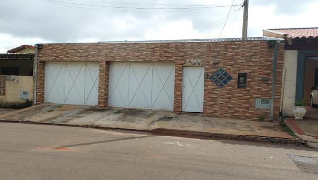 CASA, A.C 164,70m², A.T 200m², 2 dorms,  CDHU Santa Cruz, Santa Cruz do Rio Pardo/SP