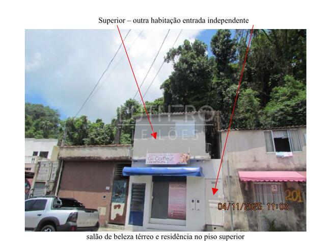 Imóvel com pavimento Comercial (térreo) e Residencial (superior), A.T 103,85 m², próx. à Praia do Gonzaguinha, Centro, São Vicente/SP.