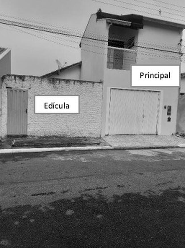 Uma Casa No Parq. Resid. Santa Clara C/ 26,71m² Ac, C/ 197,80m² At Em Guaratingueta/sp (c/uma Edícula), localizado em Guaratinguetá - SP