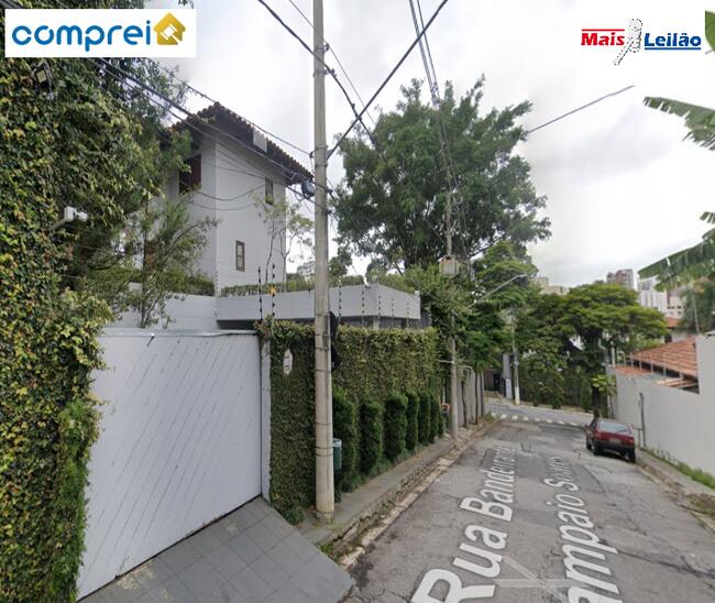 CASA (SOBRADO) C/ 768 M² DE ÁREA TOTAL E 489,60M² DE ÁREA CONSTRUÍDA NO BAIRRO DO MORUMBI, SÃO PAULO / SP