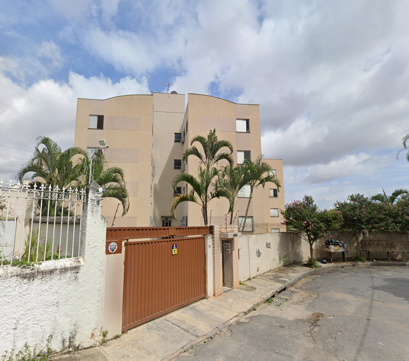 Apartamento i 03 quartos sendo 01 suíte | ed. residencial berlim | sta efigênia | bh/mg