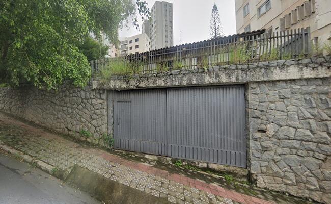 Casa 4 Qtos Na Zona Sul De Bh/mg Iconst. 421,78m2i Salas I Escritório I Piscina I Garagem I B. São Pedro, localizado em Belo Horizonte - MG