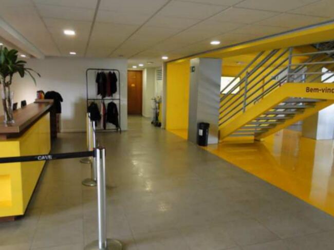 Excelente Prédio | Acabmento De Alto Padrão | Área Construida 2.785,00 M² | Sta Helena | Juiz De Fora , localizado em Juiz De Fora - MG
