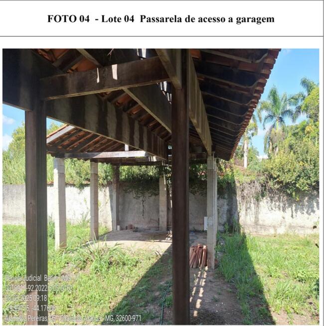 Área De Terreno | 2.500 M² | C/ Edificação De 1 Casa De 2 Pav. C/ Área Construída 678,76 M² | Bandeirinhas | Betim, localizado em Betim - MG