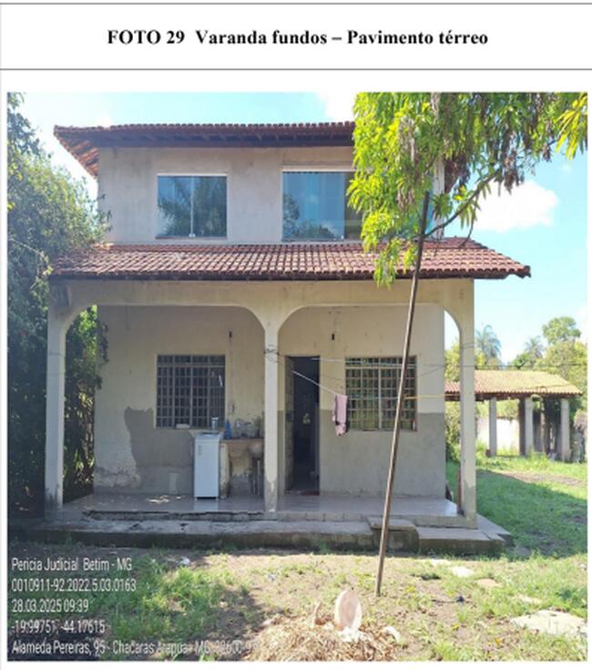 Área De Terreno | 2.500 M² | C/ Edificação De 1 Casa De 2 Pav. C/ Área Construída 678,76 M² | Bandeirinhas | Betim, localizado em Betim - MG