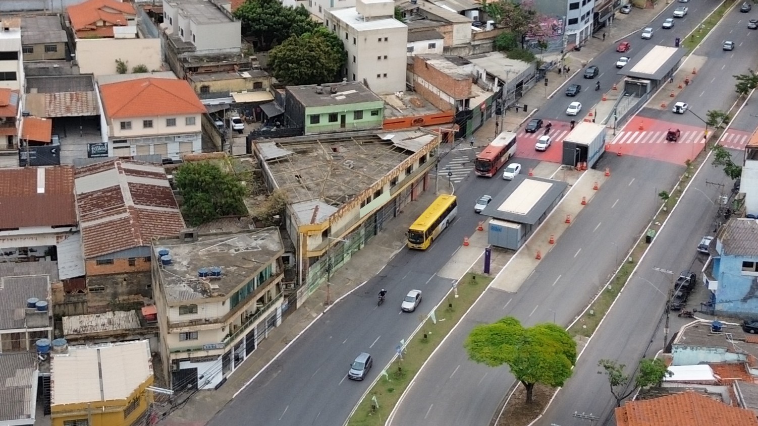 Prédio no Eldorado (foto 3 de 8)