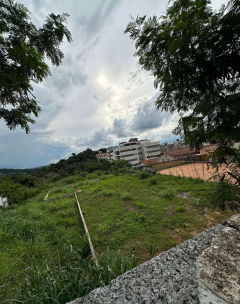 Terreno no Parque Brasiléia (foto 3 de 6)