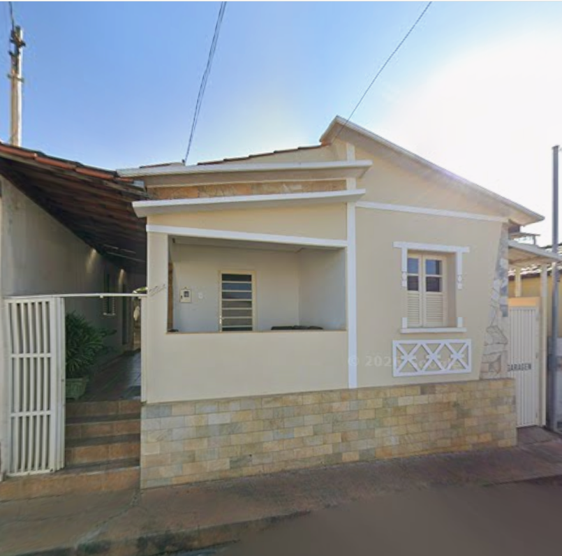 Casa no Centro em Pimenta/MG — foto 1