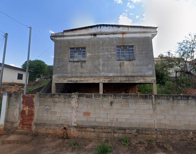 CASA  I  APROX. 60m² | TERRENO DE 300m² | NOVA ESPERANÇA | PERDÕES/MG - Parcelamento 30x