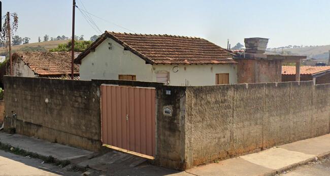 CASA|TERRENO 240M² | 1 QUARTO| TRÊS CORAÇÕES /MG -Parcelamento 30x