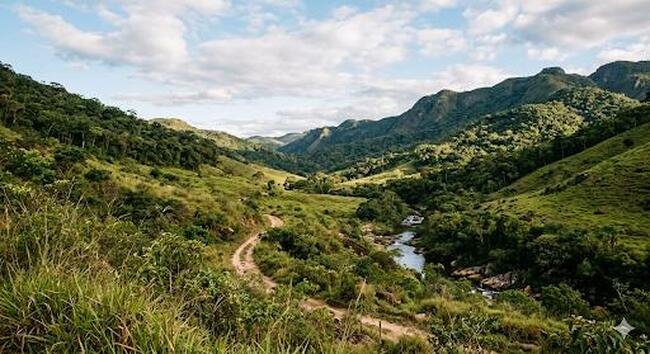ÁREA RURAL | 16.27.45HA | S/BENFEITORIAS | CORREGO DAS POMBINHAS | JEQUITIBÁ/MG - Possibilidade de Parcelamento