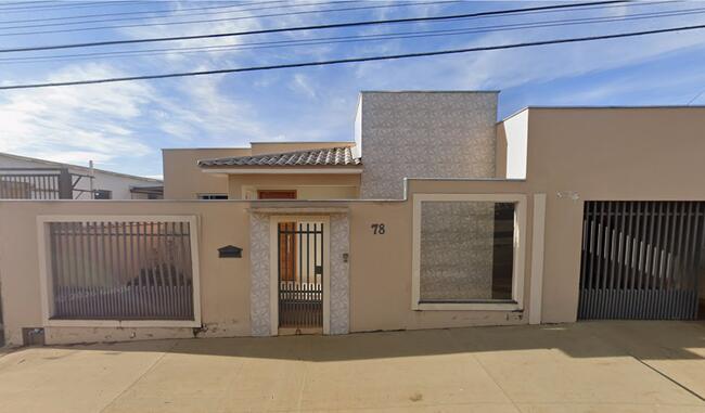 IMÓVEL RESIDENCIAL + TERRENO 483M² EM GUARDA-MOR/MG - Possibilidade de Parcelamento
