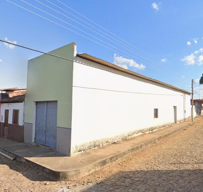 PRÉDIO COMERCIAL/GALPÃO I CONST: 125,14M² | TERRENO 150,89M² | PASTOS BONS/MA - Possibilidade de Parcelamento