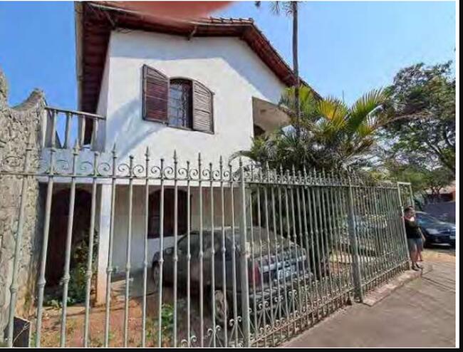 IMÓVEL RESIDENCIAL | CONST 229M² | 03 QUARTOS | DOM CABRAL | BH/MG -Possibilidade de Parcelamento