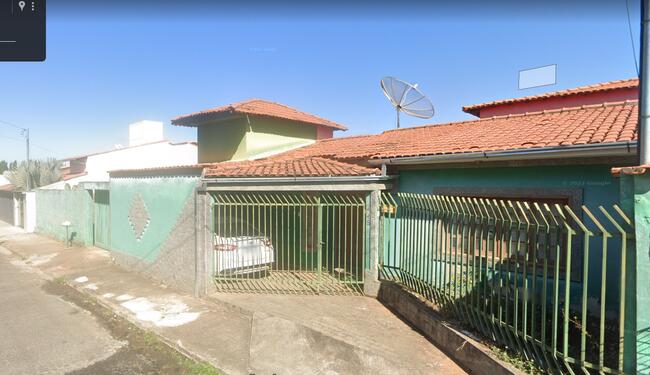 CASA 04 QTOS | 02 SUÍTES | APROX 200M² DE ÁREA CONSTRUIDA | 02 TERRENOS DE 312 M² | MONTE LÍBANO / LAVRAS-MG