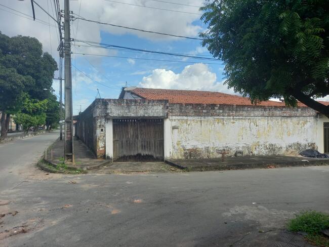 CASA COM DIVERSOS CÔMODOS + GALPÃO LATERAL | BAIRRO COHAB ANIL III | SÃO LUIS/ MARANHÃO
