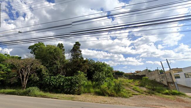 TERRENO COM APROXIMADAMENTE 2.569,34m² | POÇOS DE CALDAS/MG