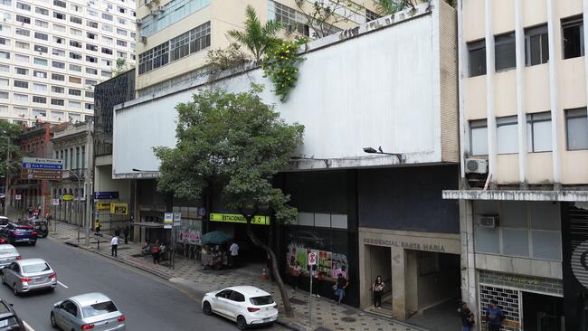 SHOPPING CENTER | ANTIGO "BAHIA SHOPPING" | ÁREA TOTAL DE 9.999,00M² | 06 PAVIMENTOS | ENTRADAS PELA RUA DA BAHIA Nº 1022 E RUA ESPÍRITO SANTO Nº 1009 | CENTRO | BELO HORIZONTE MG