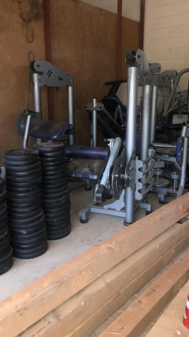 MASSA FALIDA DE WEISS DE ALMEIDA ACADEMIA DE GINÁSTICA LTDA.