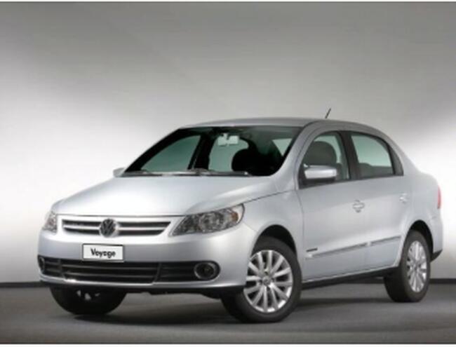 VOLKSWAGEN VOYAGE 1.0 | ANO 2013 | PRATA