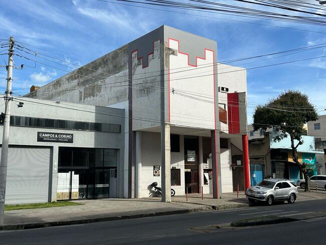 EXCELENTE PRÉDIO COMERCIAL I 3 PAV. I LOJAS I SALAS | 1.569,03M²  ÁREA CONST. | GARAGEM  | B. PLANALTO I BH/MG