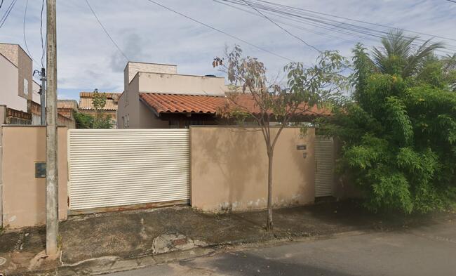 1/5  IMÓVEL RESIDENCIAL I TERRENO 300 M² I  BOM DESPACHO/MG - Parcelamento 30 x