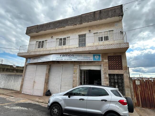 IMÓVEL COMERCIAL l 03 PAV. I ÁREA DE 777,00 M² I IMÓVEL RESIDENCIAL I ÁREA DE 375,96m² EM VARGINHA/MG l MASSA FALIDA DE RAMOS